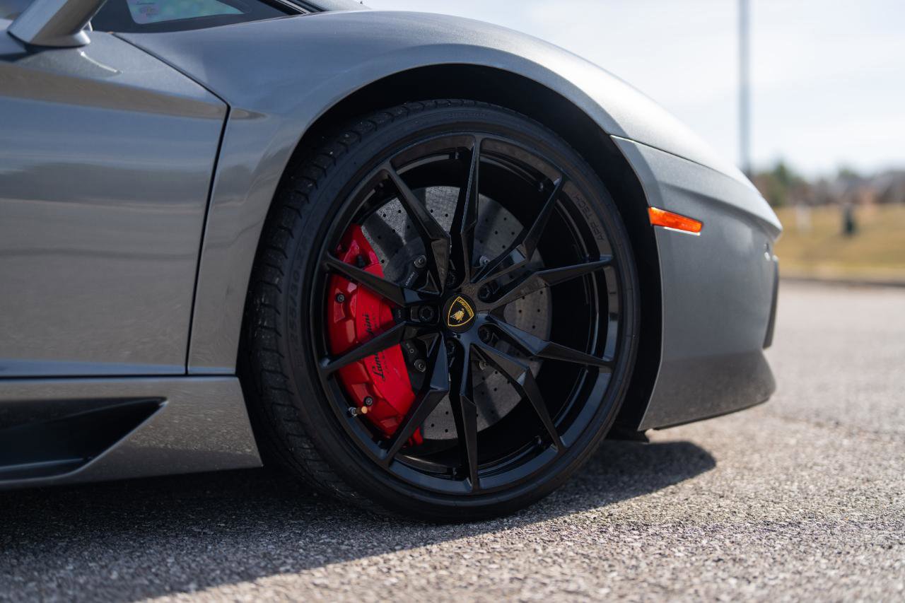 Used 2014 Lamborghini Aventador LP 700-4 AWD/4WD image 26