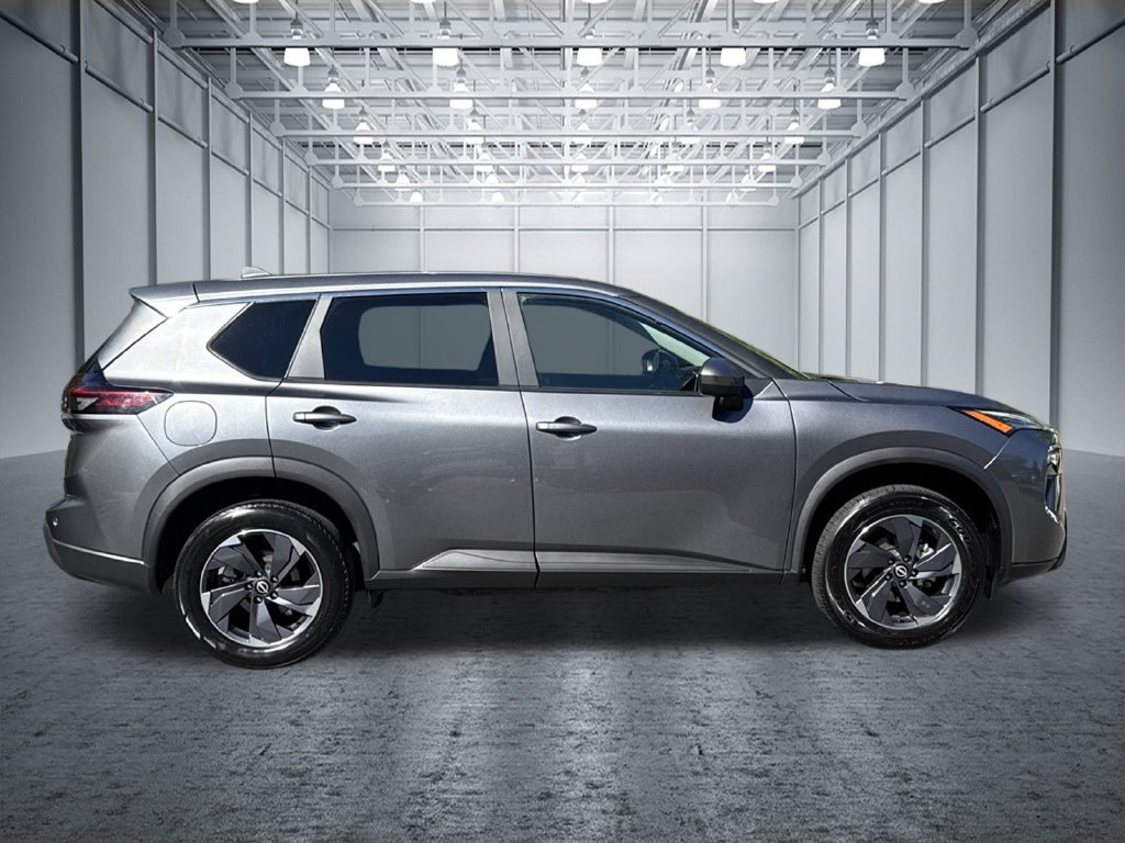 Certified 2024 Nissan Rogue SV FWD image 10