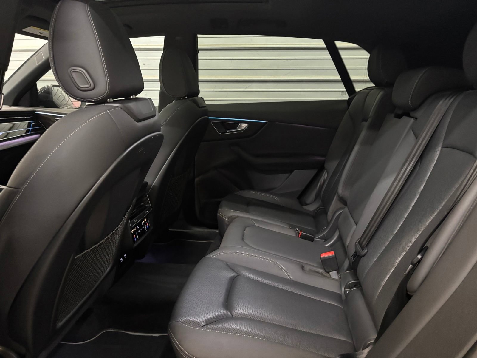 Used 2021 Audi Q8 Premium Plus w/ Premium Plus Package AWD/4WD image 21
