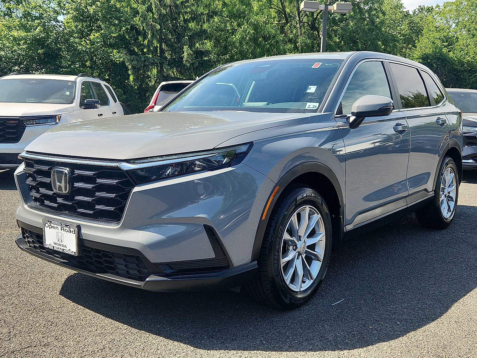 Used 2023 Honda CR-V EX image 3