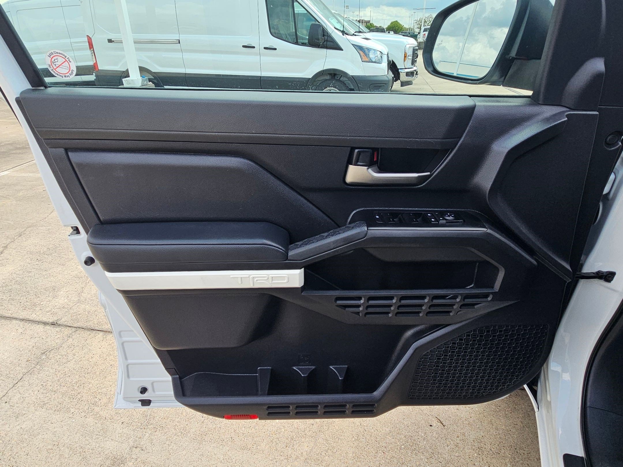 Used 2024 Toyota Tacoma TRD Off-Road AWD/4WD image 13