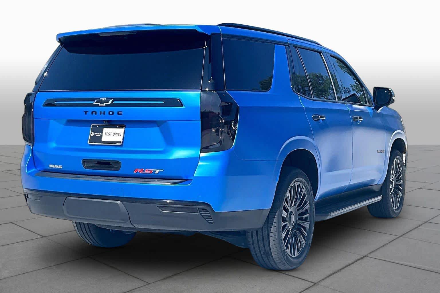 Used 2024 Chevrolet Tahoe RST w/ Luxury Package RWD image 13