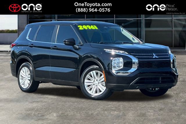 Used 2024 Mitsubishi Outlander ES