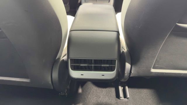 Used 2023 Tesla Model 3 Long Range image 15
