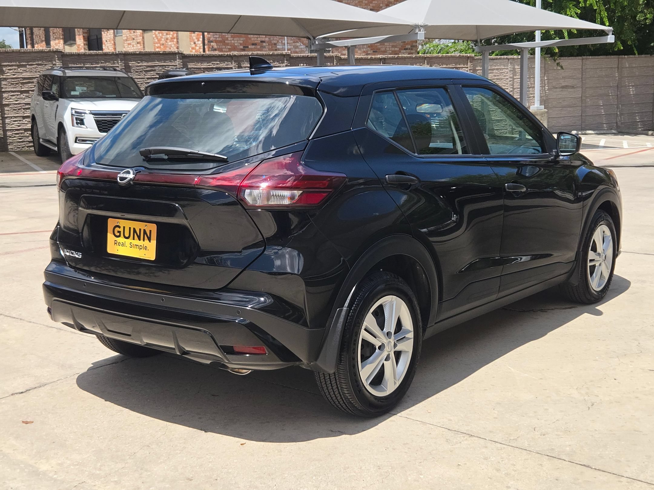 Certified 2025 Nissan Kicks Play S FWD image 3