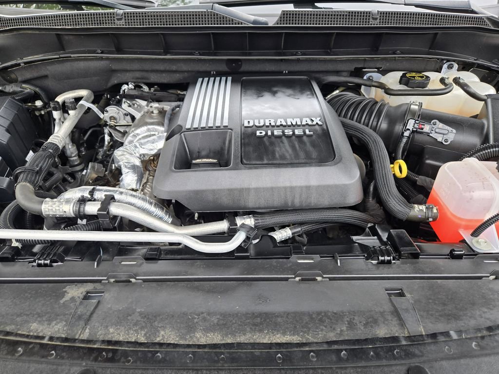 Used 2024 Chevrolet Suburban High Country w/ Advanced Technology Package image 29