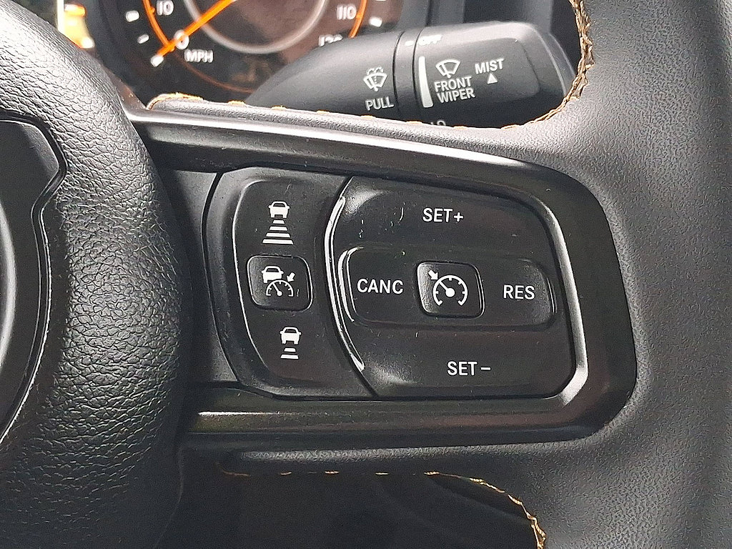 Used 2024 Jeep Gladiator Sport AWD/4WD image 47