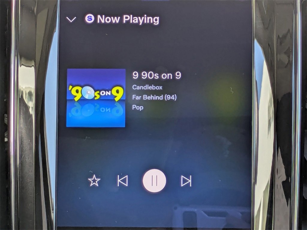 Certified 2023 Volvo XC60 B5 Ultimate image 18