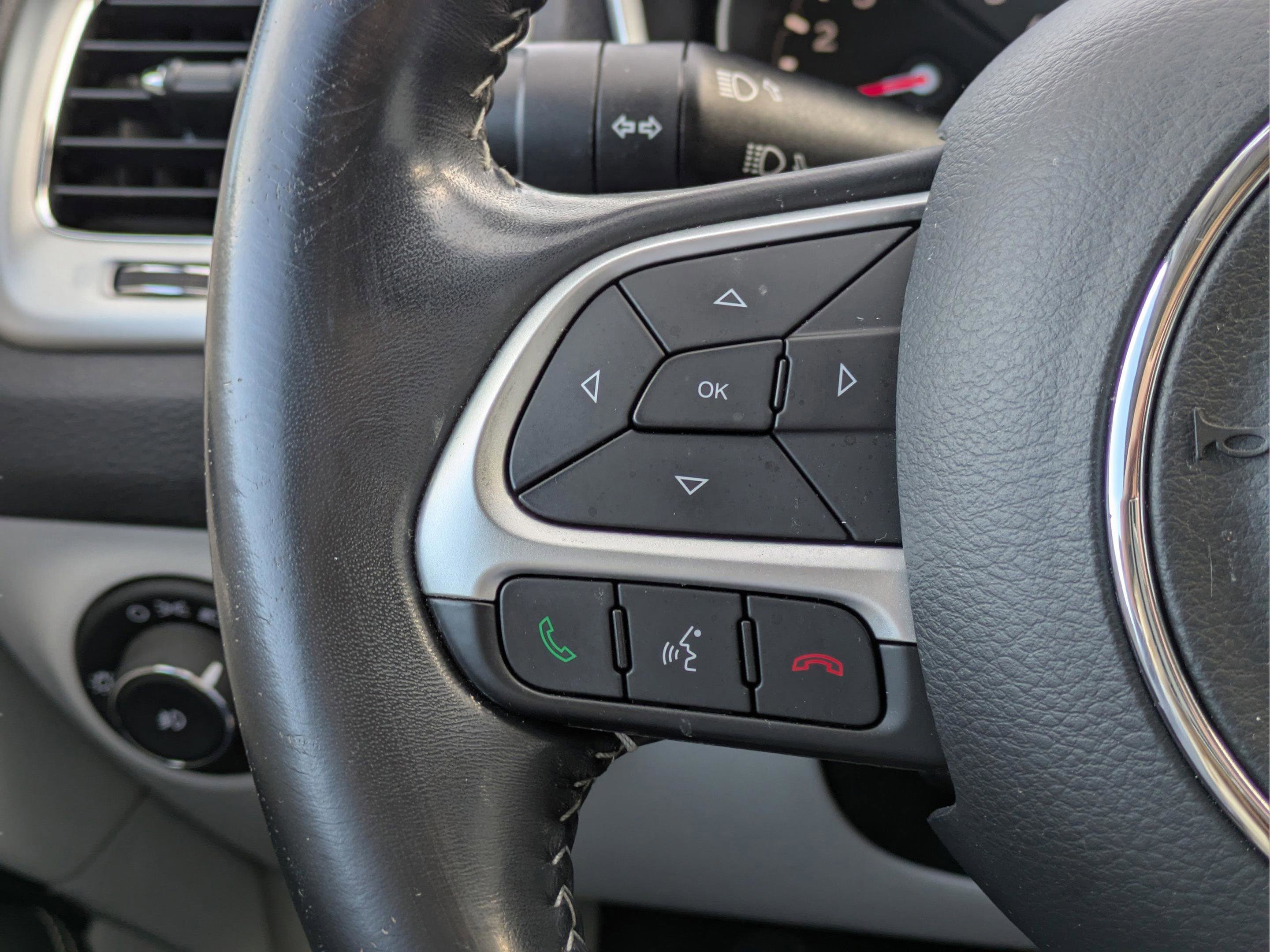 Used 2019 Jeep Compass Latitude w/ Popular Equipment Group image 33