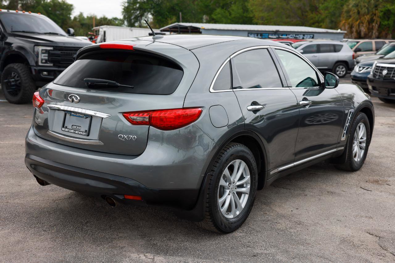 Used 2014 INFINITI QX70 image 11