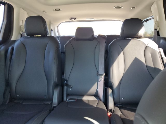 New 2027 Kia Carnival SX FWD image 11