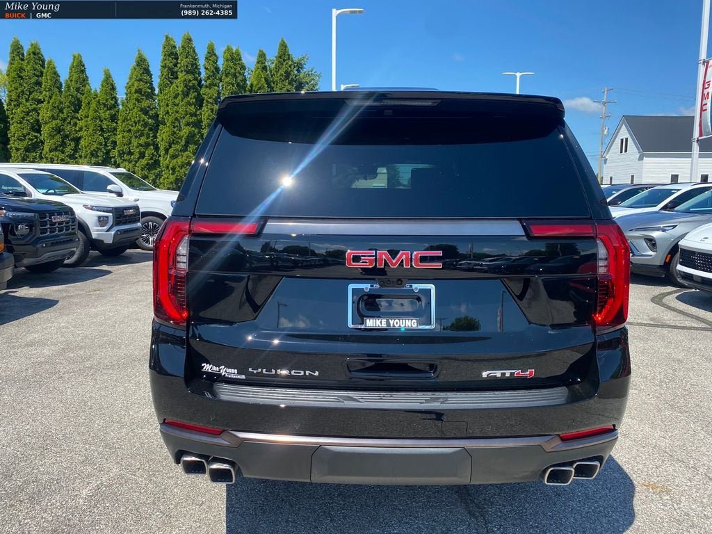 New 2026 GMC Yukon AT4 Ultimate w/ LPO, Floor Liner Package AWD/4WD image 4