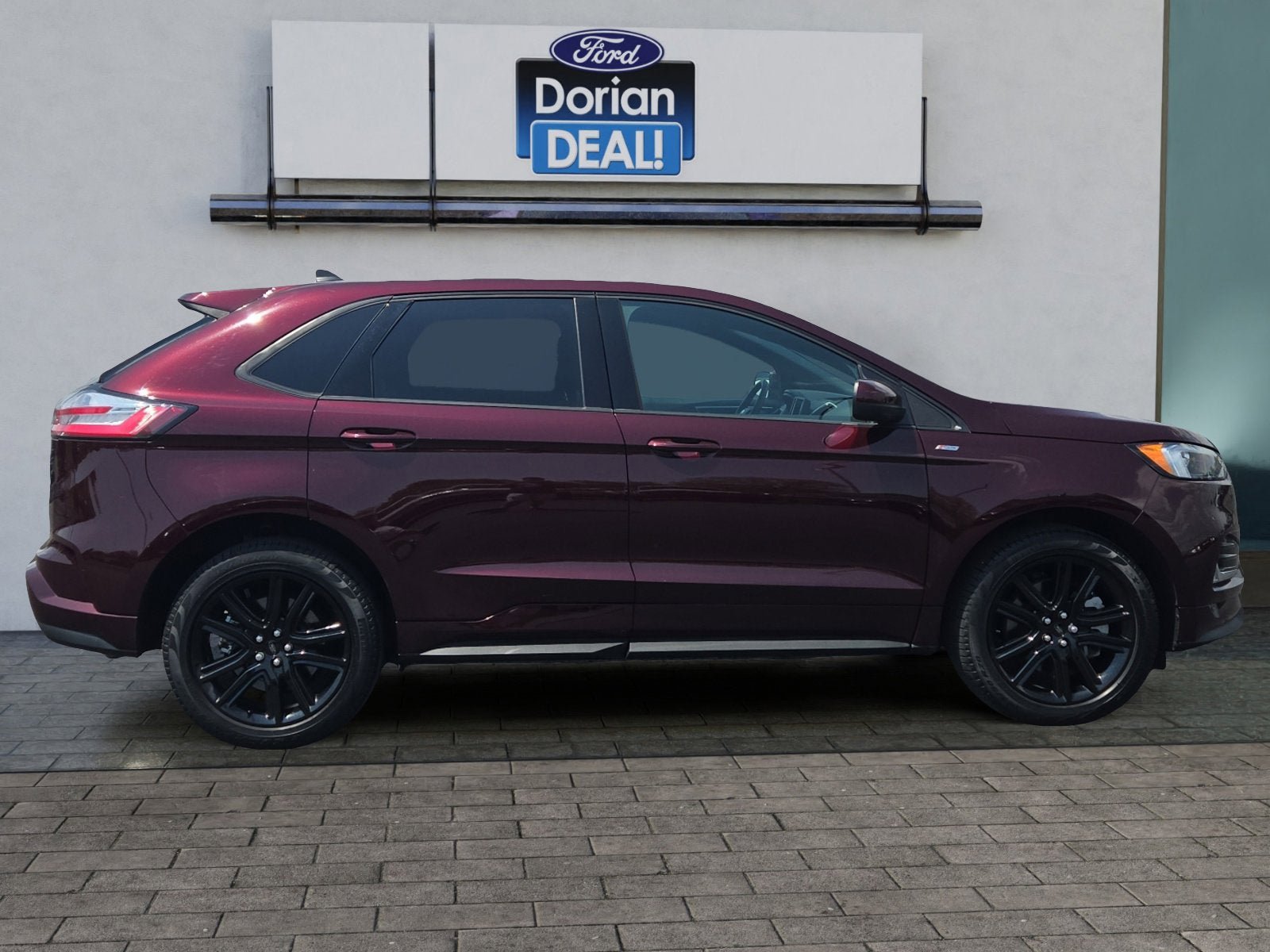 Used 2023 Ford Edge ST-Line AWD/4WD image 2