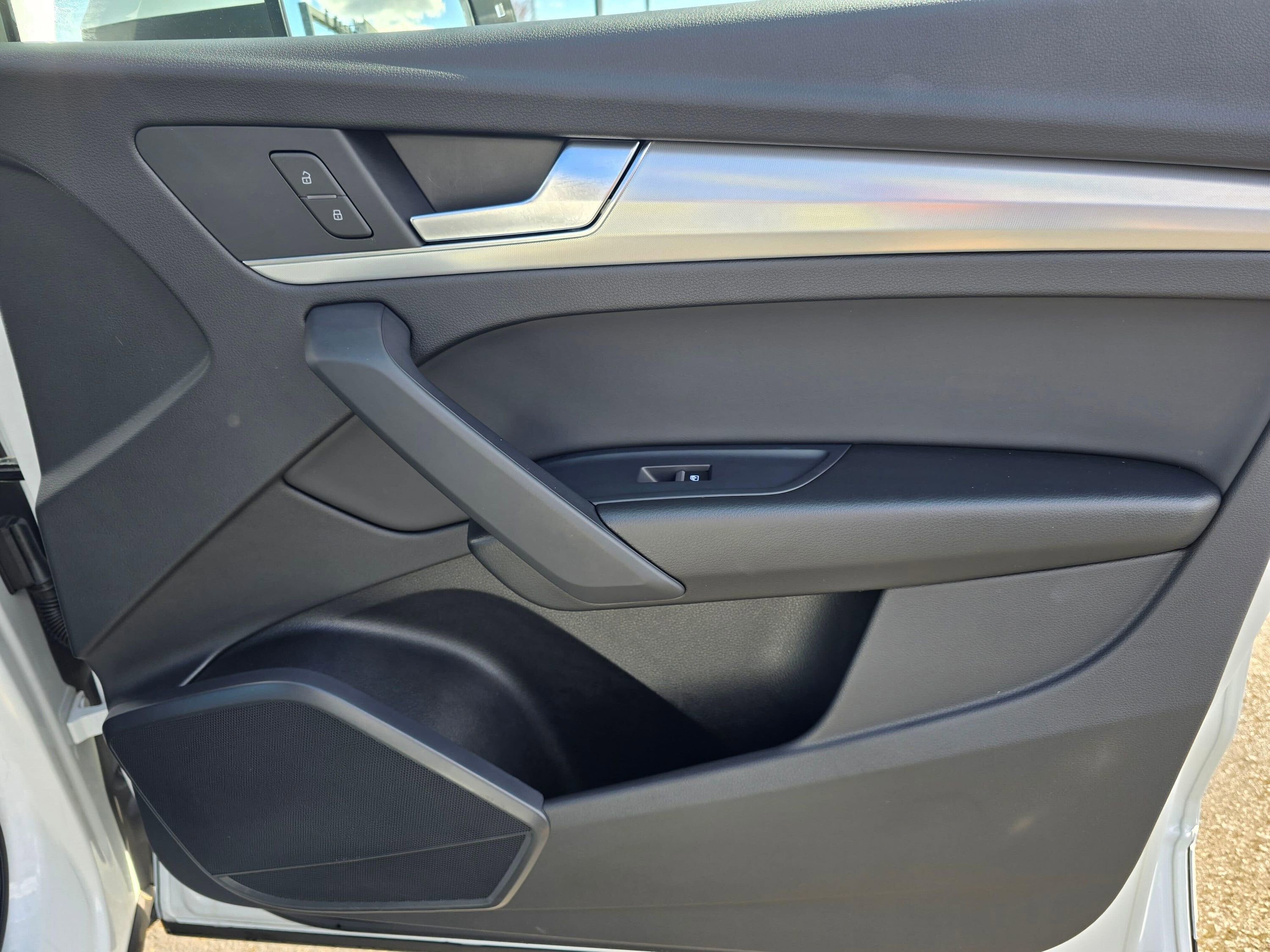 Used 2023 Audi A4 2.0T Premium Plus w/ Premium Plus Package image 28