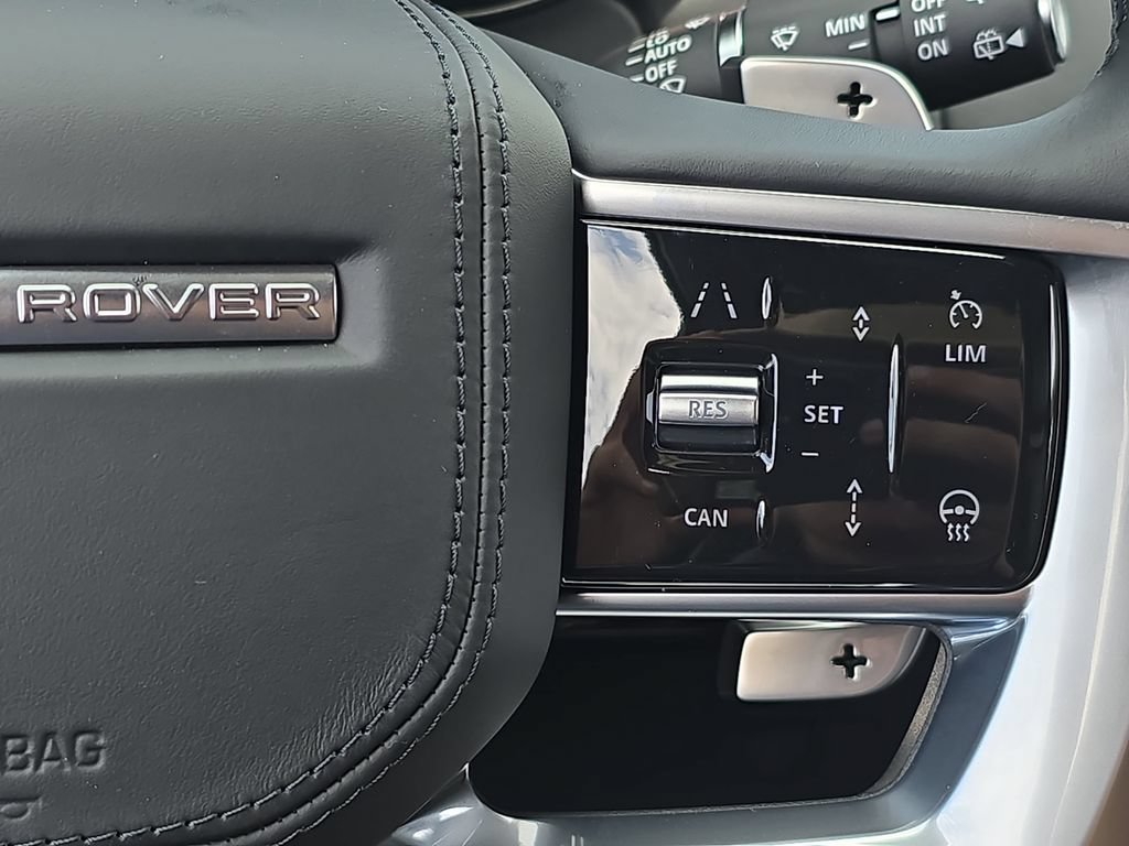 New 2026 Land Rover Range Rover Long Wheelbase SE AWD/4WD image 20