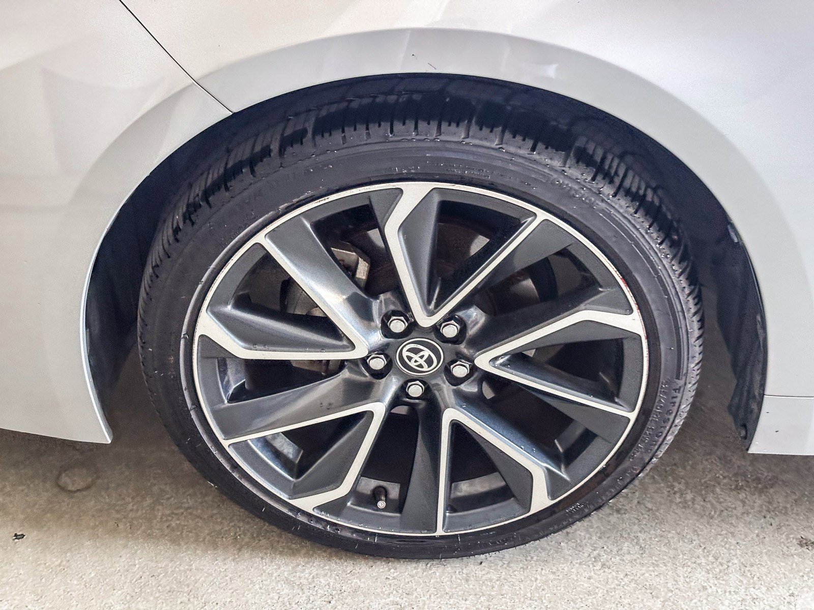 Certified 2021 Toyota Corolla SE w/ Carpet Mat Package (TMS) image 11