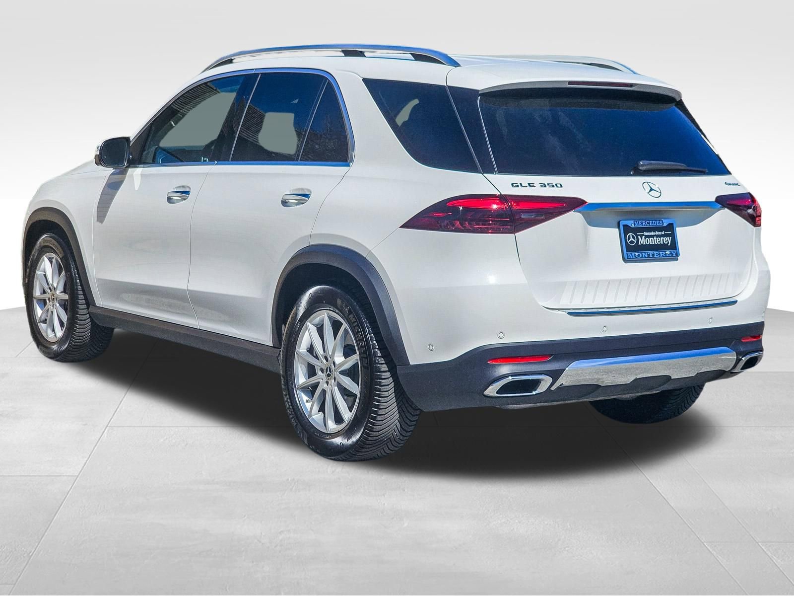 Certified 2025 Mercedes-Benz GLE 350 4MATIC image 7