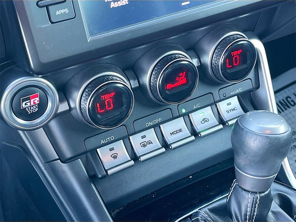 Used 2023 Toyota GR86 Premium image 15