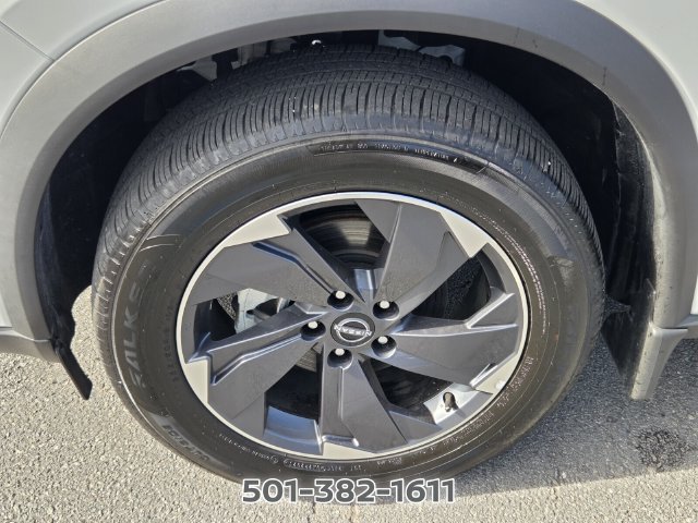 Used 2026 Nissan Rogue SV w/ SV Premium Package FWD image 20