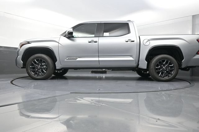 New 2026 Toyota Tundra Platinum AWD/4WD image 32