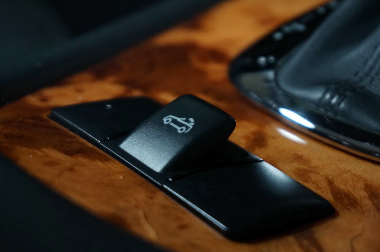 Used 2005 Mercedes-Benz CLK 500 Cabriolet image 11