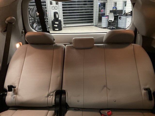 Used 2017 Toyota Sienna Limited image 38