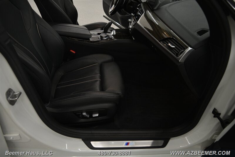 Used 2018 BMW 640i Gran Turismo xDrive AWD/4WD image 23