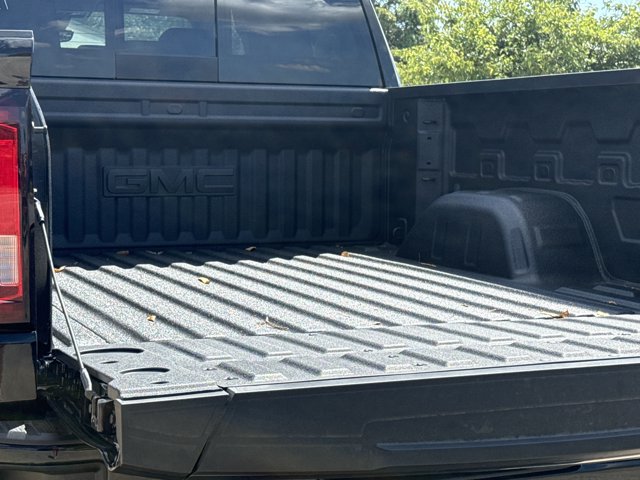 New 2026 GMC Sierra 1500 Denali w/ Denali Reserve Package AWD/4WD image 10