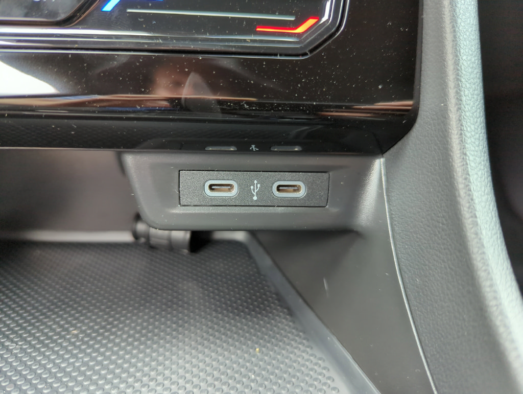 New 2026 Volkswagen Jetta Sport FWD image 39