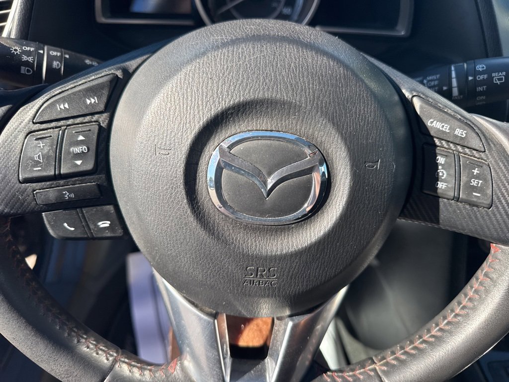 Used 2015 MAZDA MAZDA3 i Touring image 9