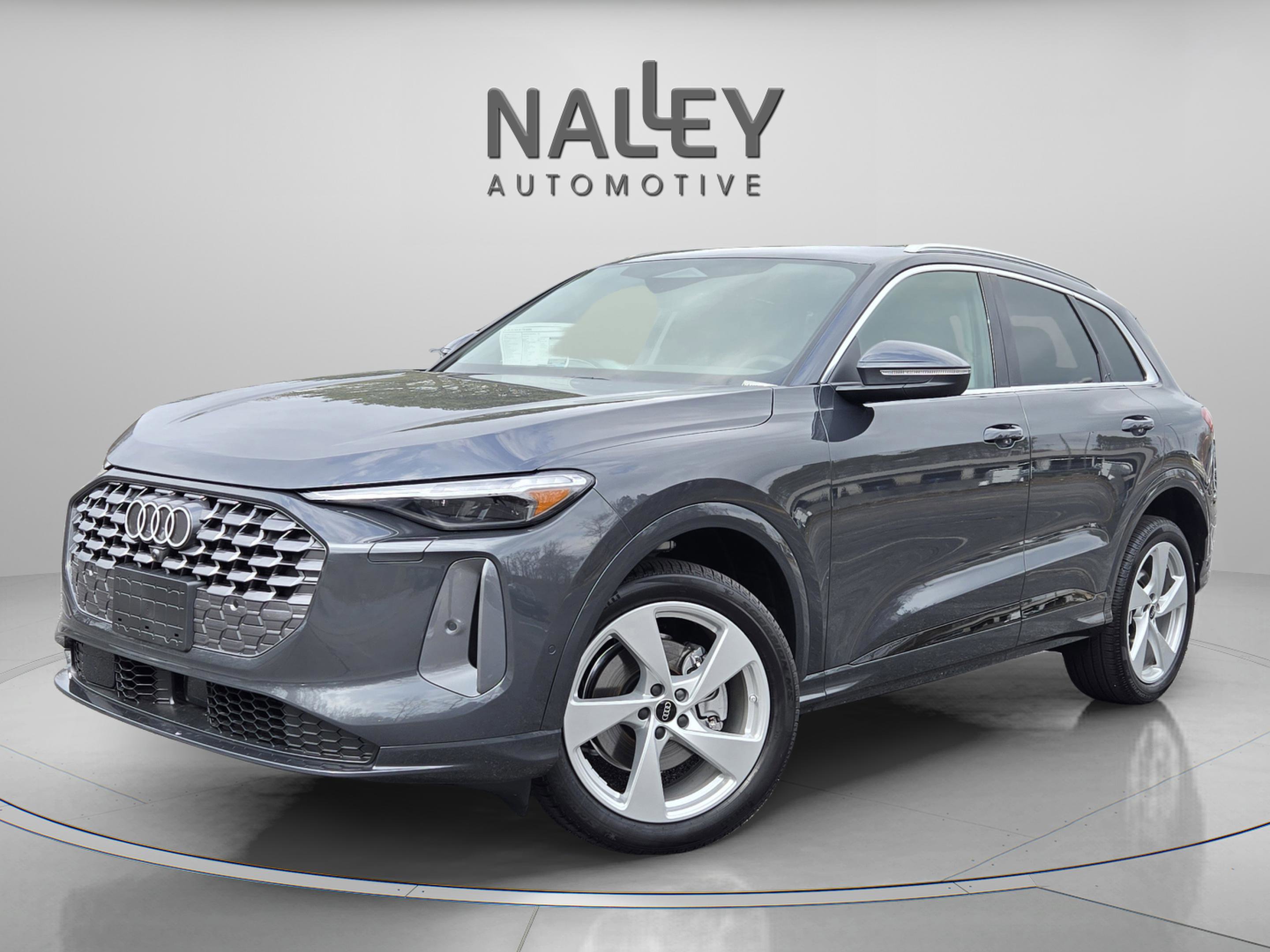 New 2025 Audi Q5 Premium Plus