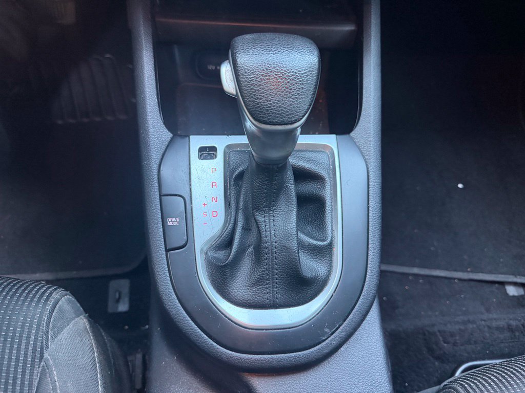 Used 2021 Kia Forte LXS FWD image 22