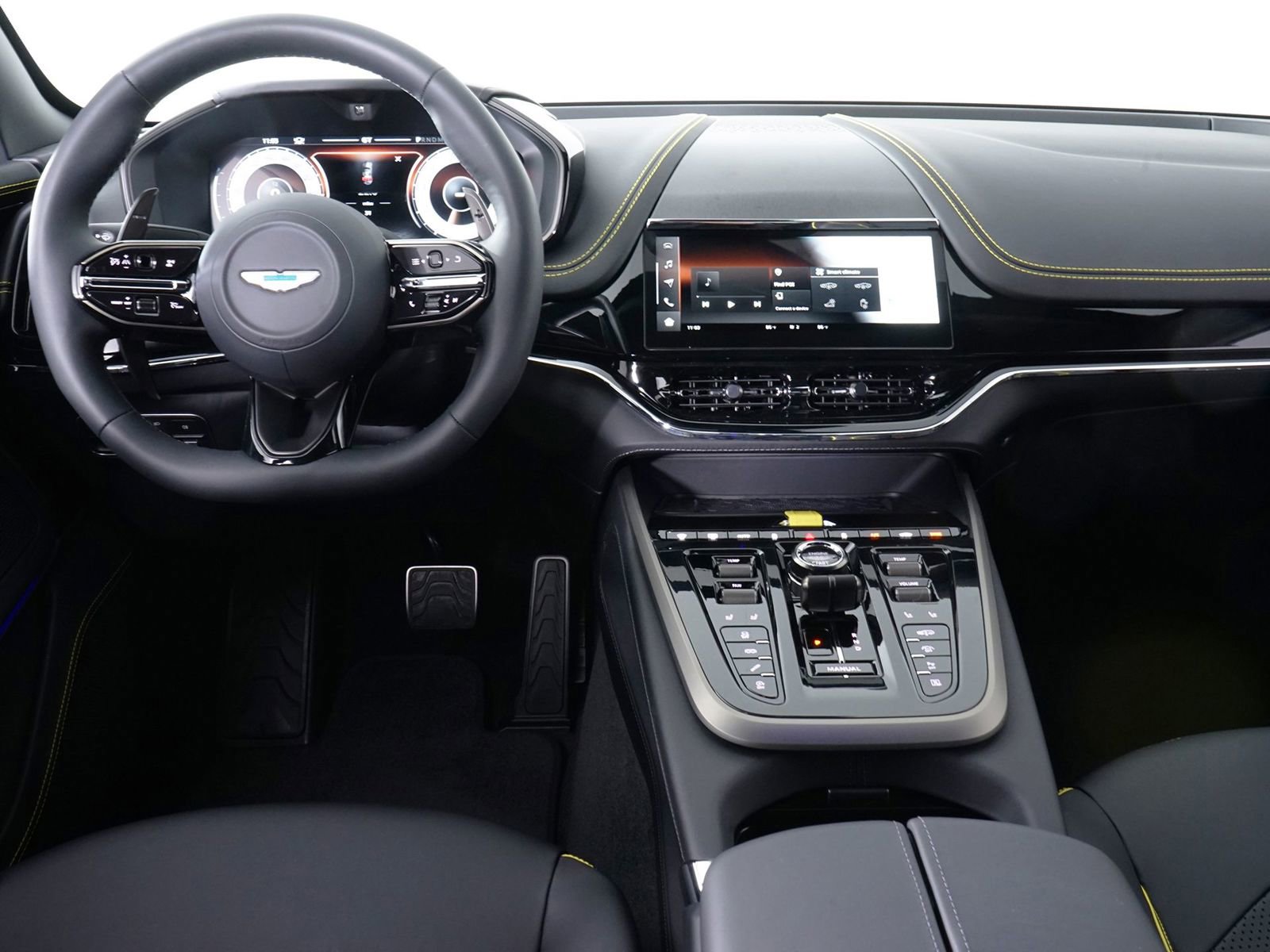 New 2026 Aston Martin DBX 707 image 23