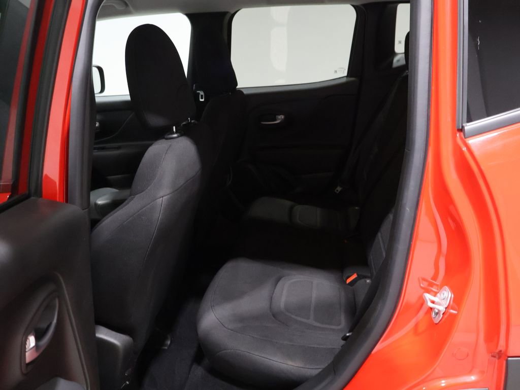 Used 2022 Jeep Renegade Latitude image 16