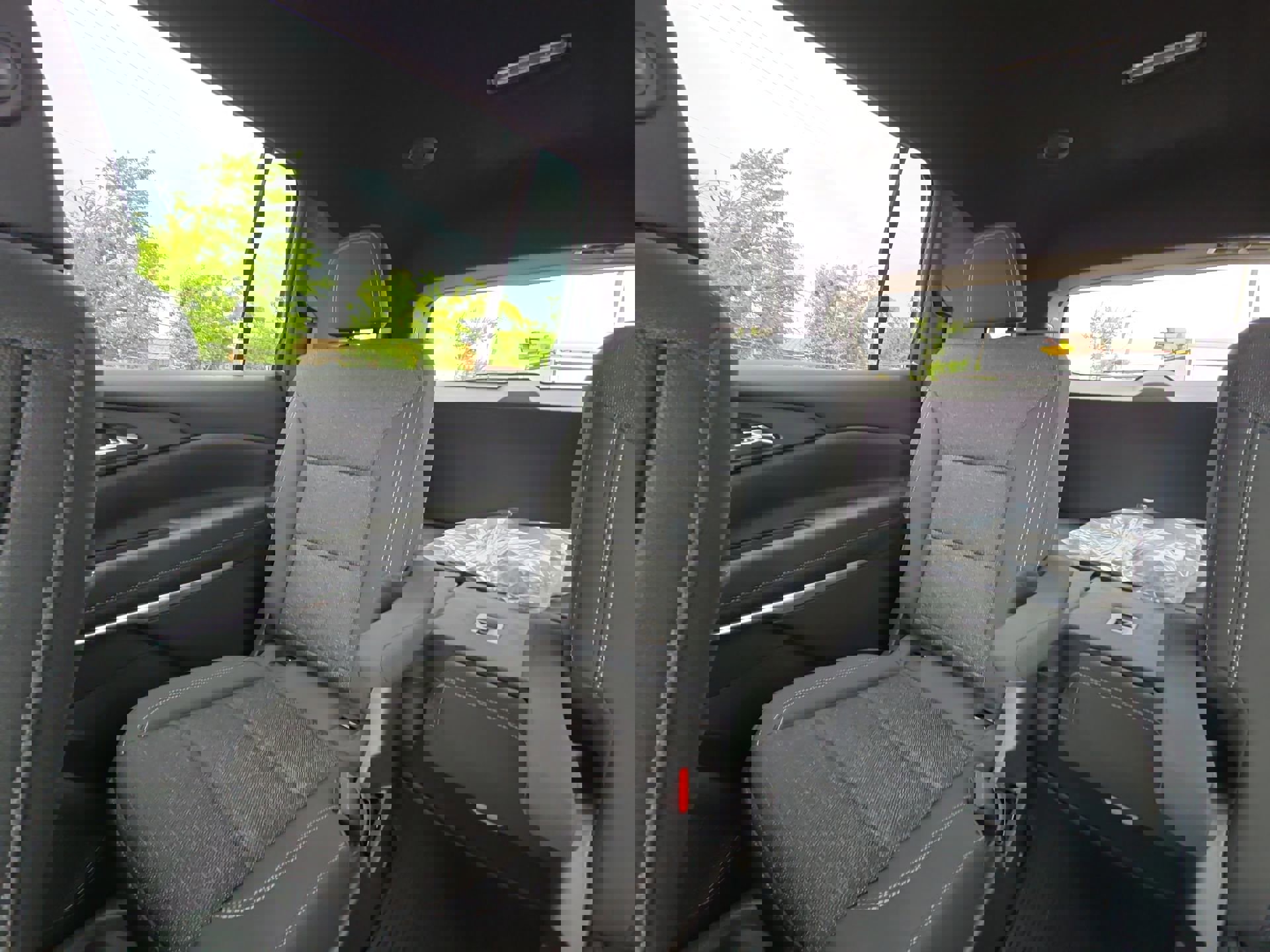 New 2025 Chevrolet Traverse LT w/ LPO, Floor Liner Package image 36