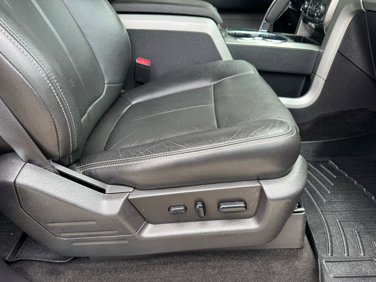 Used 2013 Ford F150 FX4 w/ Luxury Equipment Group image 41