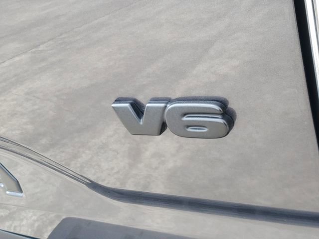 Used 2023 Toyota Tacoma TRD Off-Road image 6