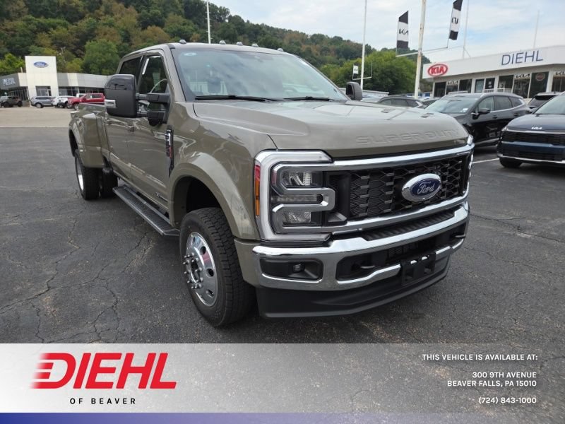 New 2026 Ford F450 Lariat w/ FX4 Off-Road Package AWD/4WD image 1