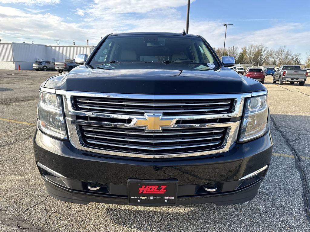 Certified 2017 Chevrolet Suburban Premier AWD/4WD image 2