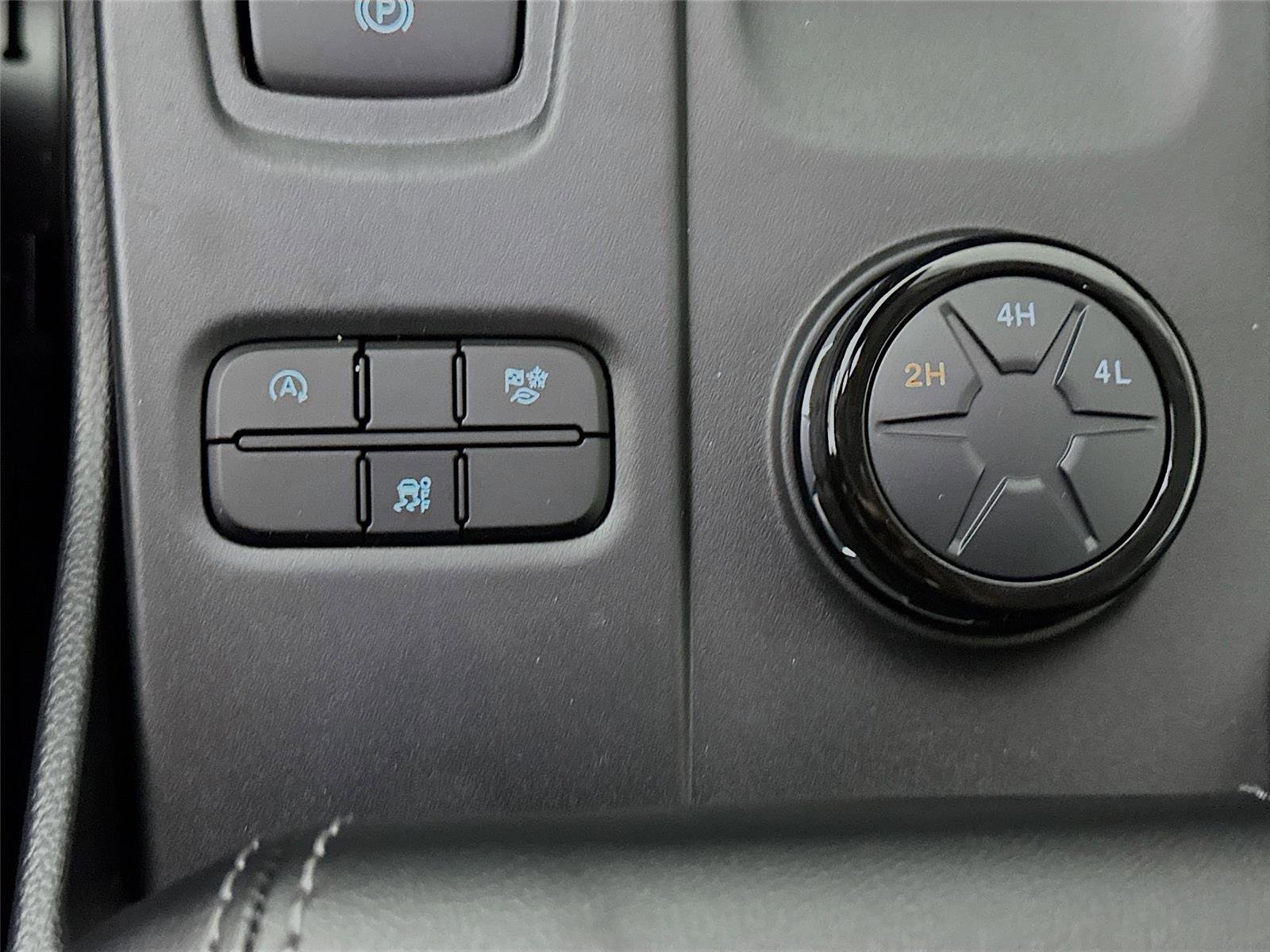 New 2025 Ford Ranger XLT w/ Chrome Accent Package image 30