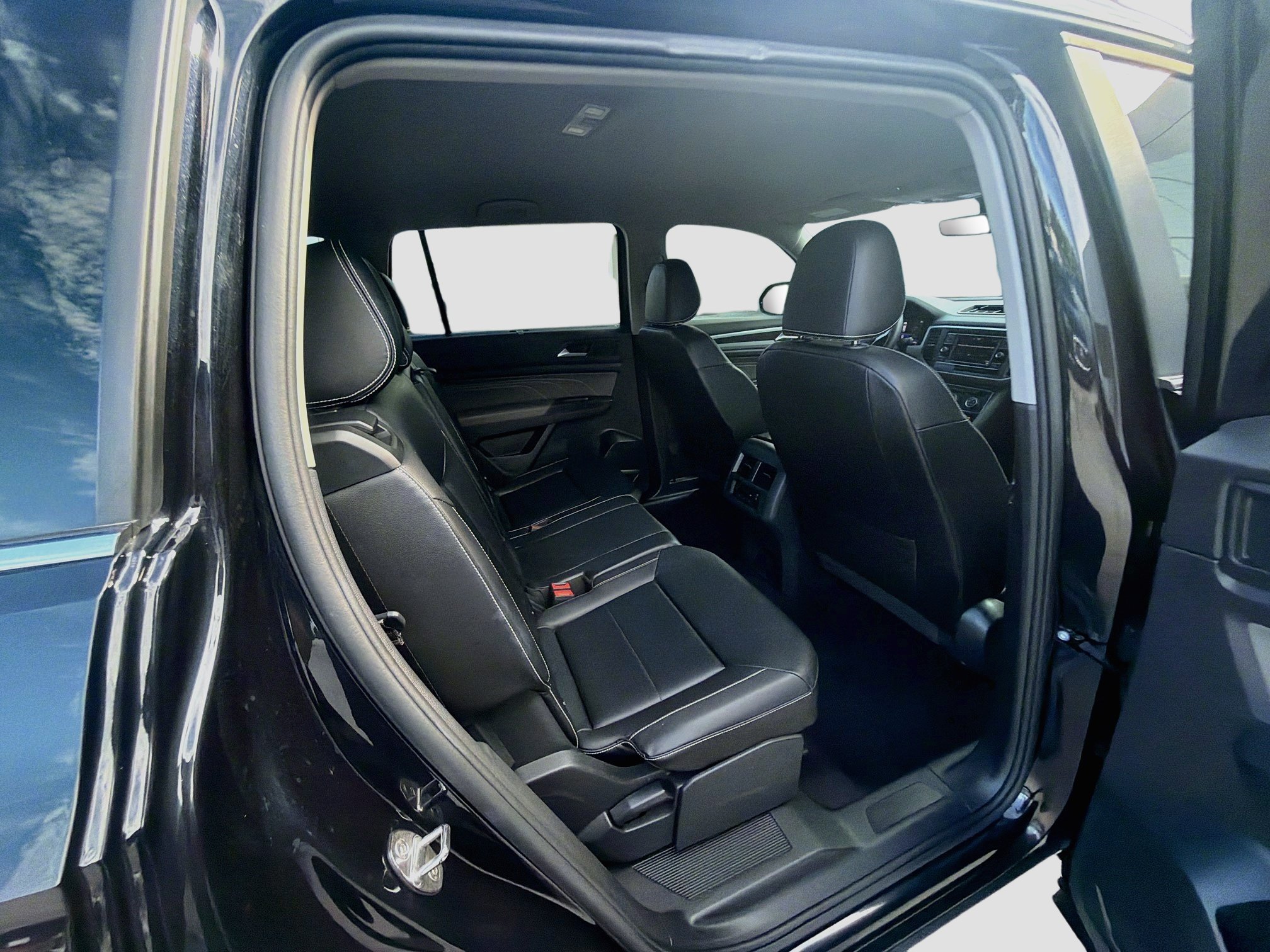 Used 2022 Volkswagen Atlas SE FWD image 27