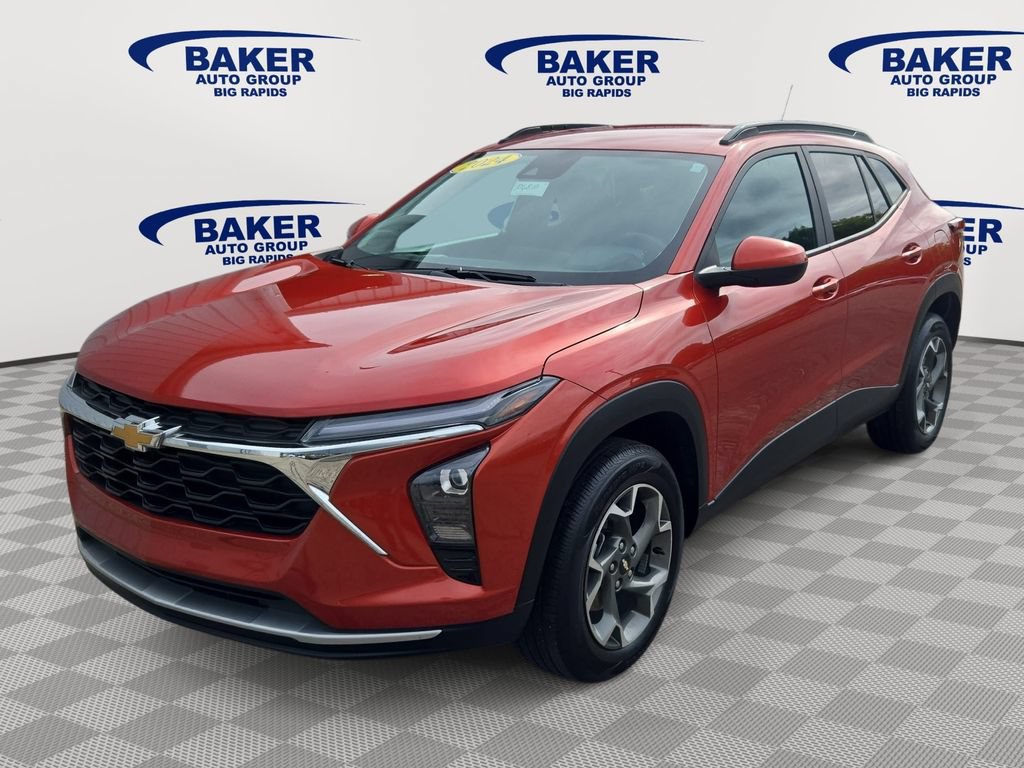 Used 2024 Chevrolet Trax LT w/ Driver Confidence Package FWD image 7