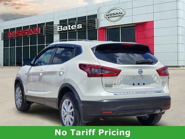 Used 2021 Nissan Rogue Sport SV w/ Technology Package FWD image 5