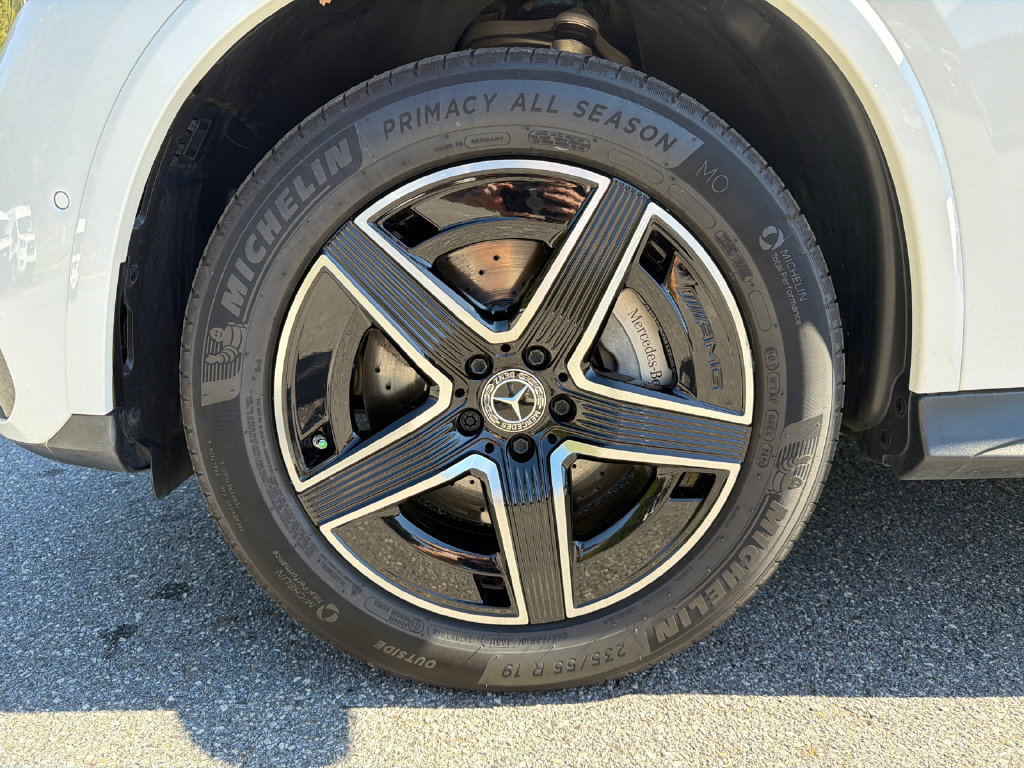 Used 2024 Mercedes-Benz GLC 300 4MATIC image 11