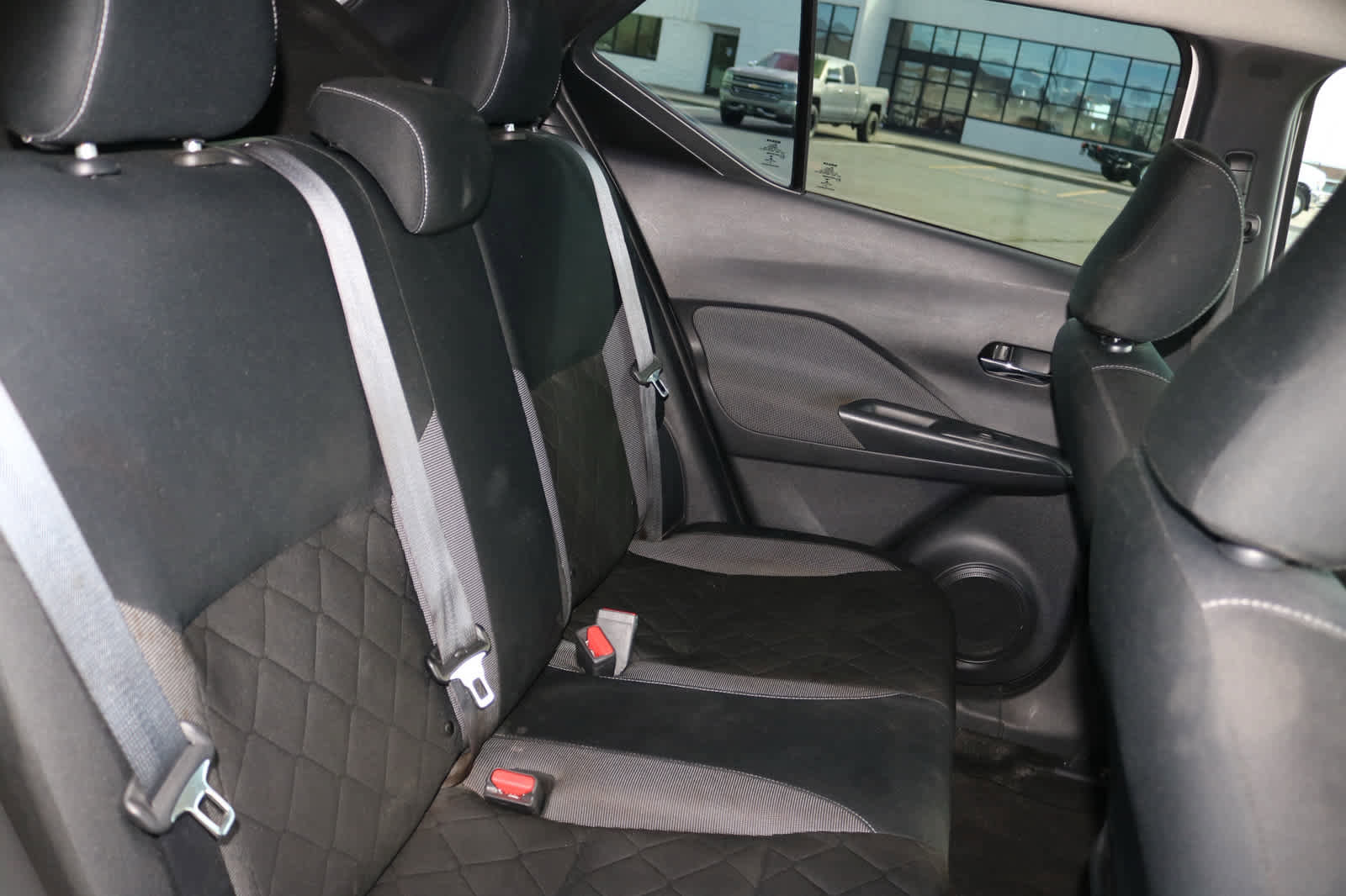 Used 2019 Nissan Kicks SV image 25