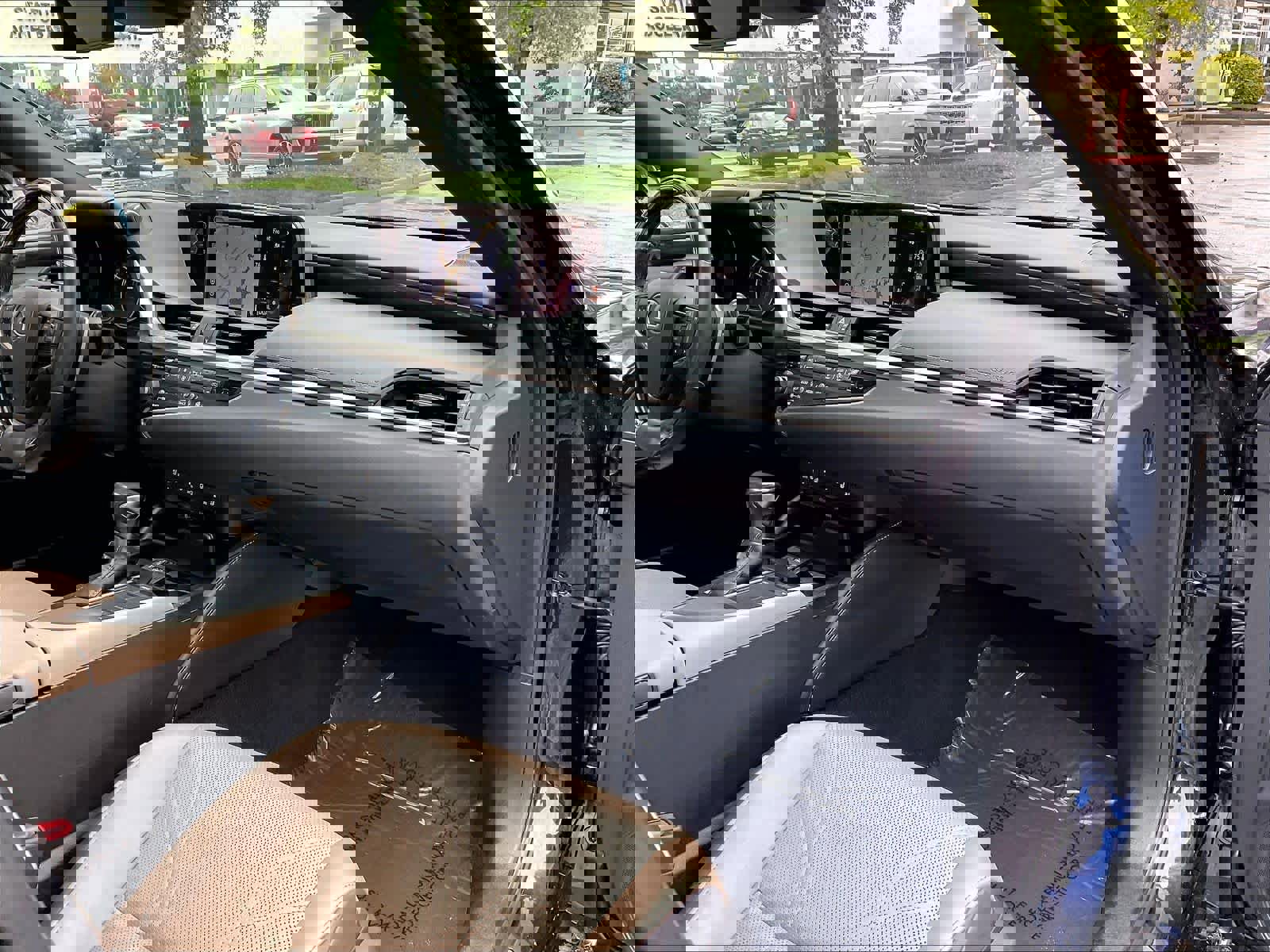 Used 2019 Lexus ES 350 w/ Accessory Package 2 image 18