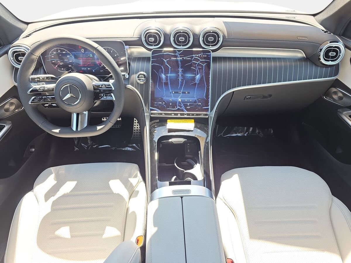 New 2026 Mercedes-Benz GLC 300 4MATIC image 9