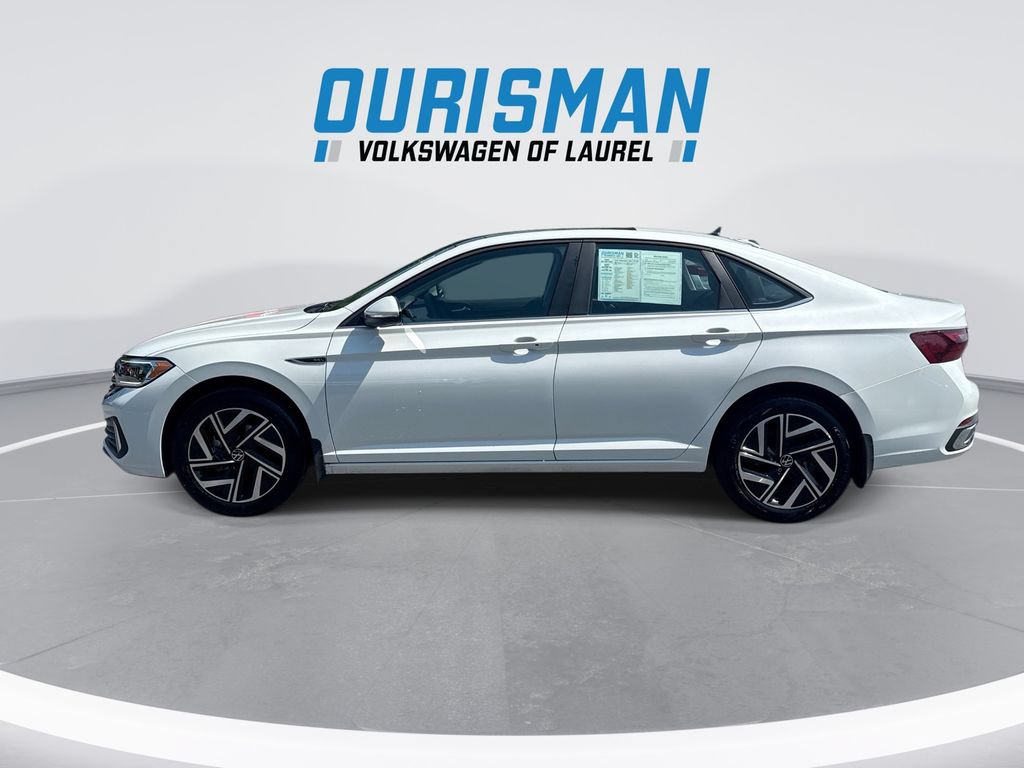 Used 2022 Volkswagen Jetta SEL FWD image 5