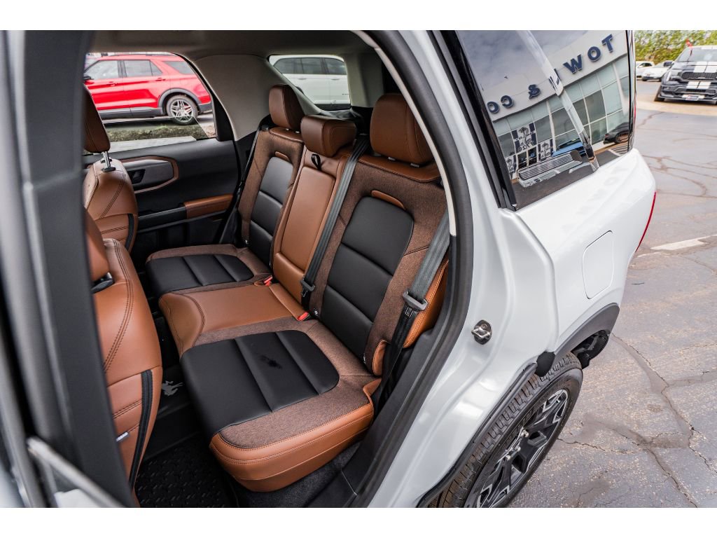 New 2026 Ford Bronco Sport Outer Banks w/ Outer Banks Tech Package+ AWD/4WD image 23