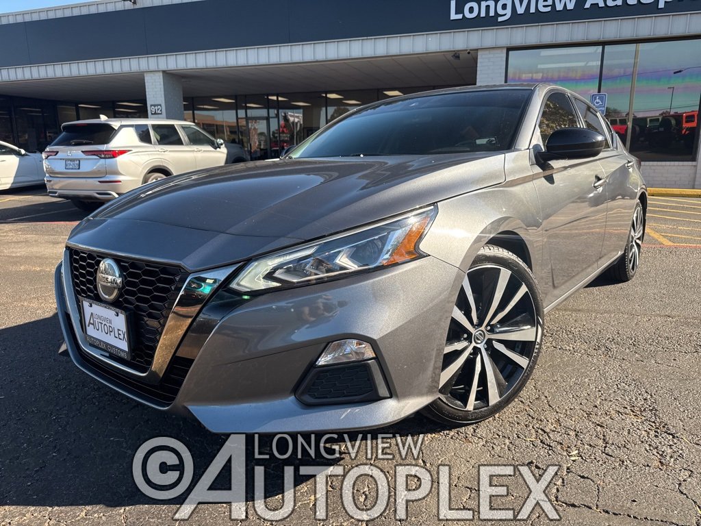 Used 2022 Nissan Altima 2.5 SR